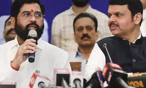 महाराष्ट्र में 500 करोड़ के आरोप से सियासी घमासान, एकनाथ शिंदे पर मनोज जरांगे का बड़ा दावा