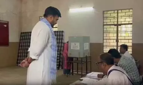 एमएलसी चुनाव में भाजपा-सपा के बीच प्रतिष्ठा की जंग, रामगोपाल ने किया मतदान, नीरज सिंह बोले- सभी 11 सीटें जीतेंगे