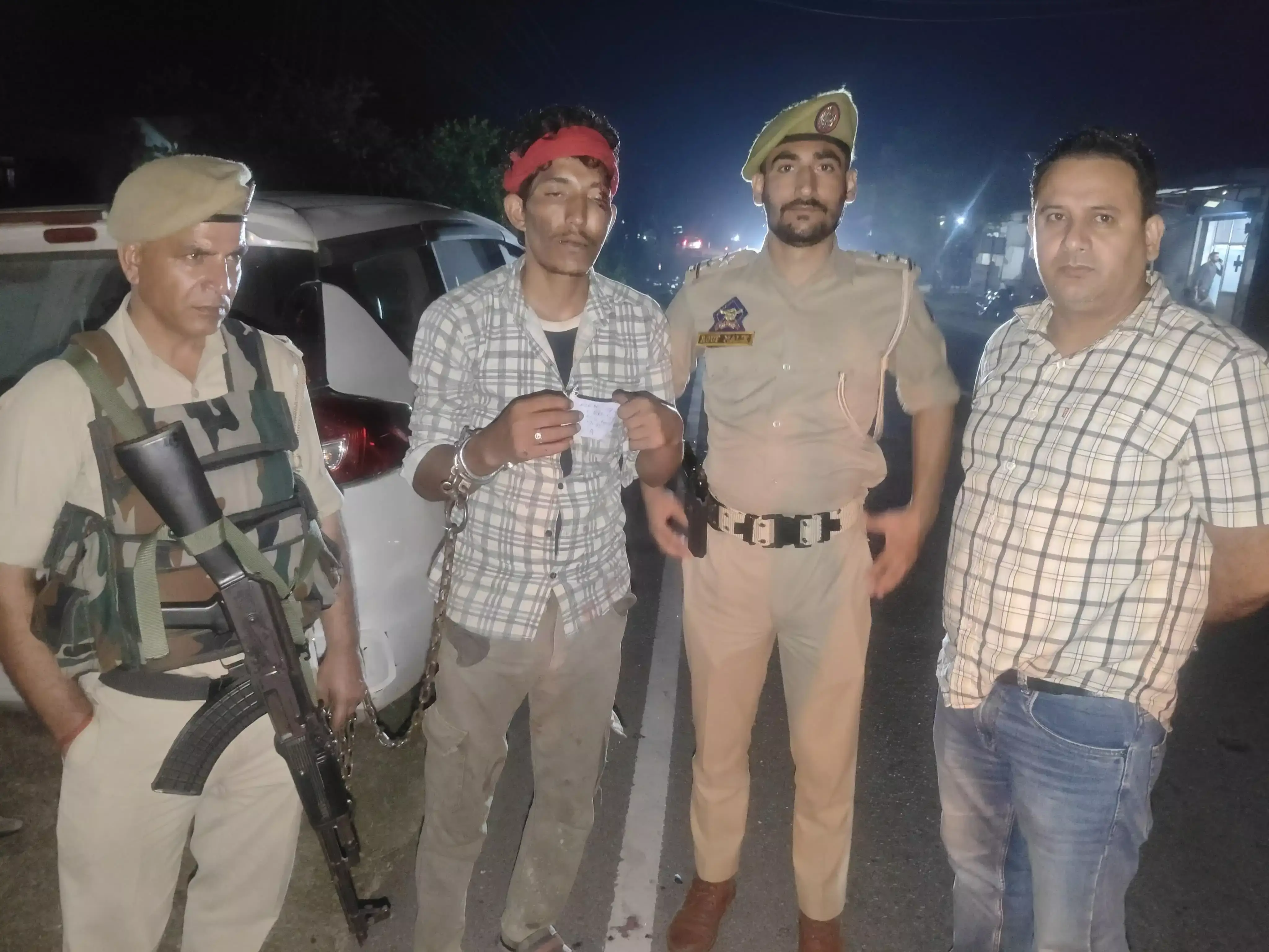 चिट्टा तस्करी पर पुलिस की कार्रवाई, 21 ग्राम नशीला पदार्थ जब्त