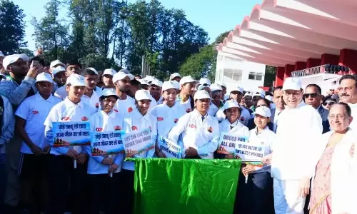 मुख्यमंत्री ने दिया नशामुक्त उत्तराखंड का संदेश, वॉकथॉन को दिखाई हरी झंडी