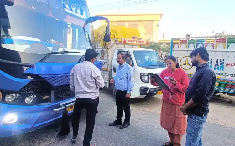 हरिद्वार में बसों पर परिवहन विभाग का शिकंजा, पांच बसें सीज