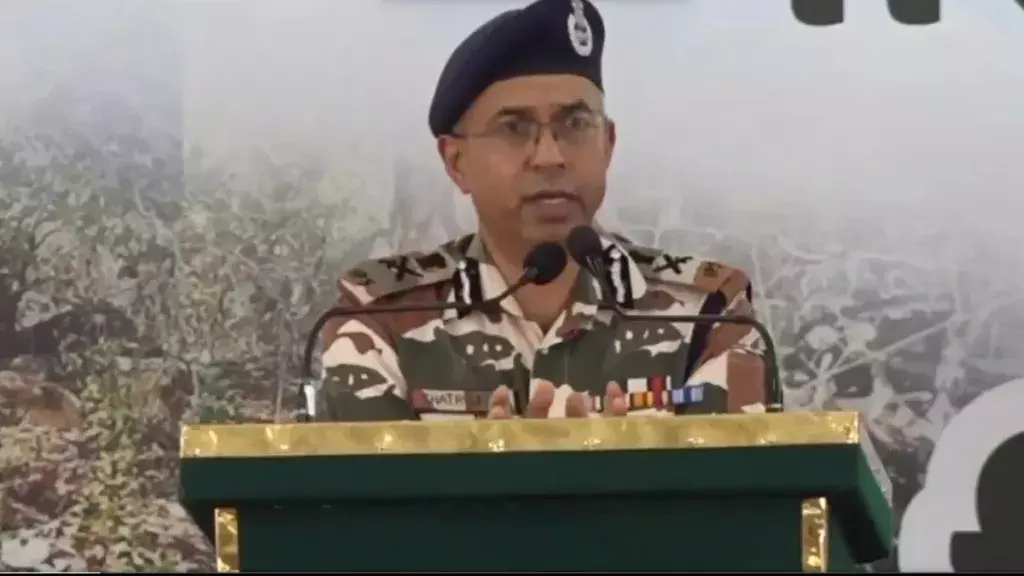 ITBP प्रमुख के बयान के बाद अरुणाचल मुद्दे पर कांग्रेस का निशाना ITBP प्रमुख के बयान के बाद अरुणाचल मुद्दे पर कांग्रेस का निशाना