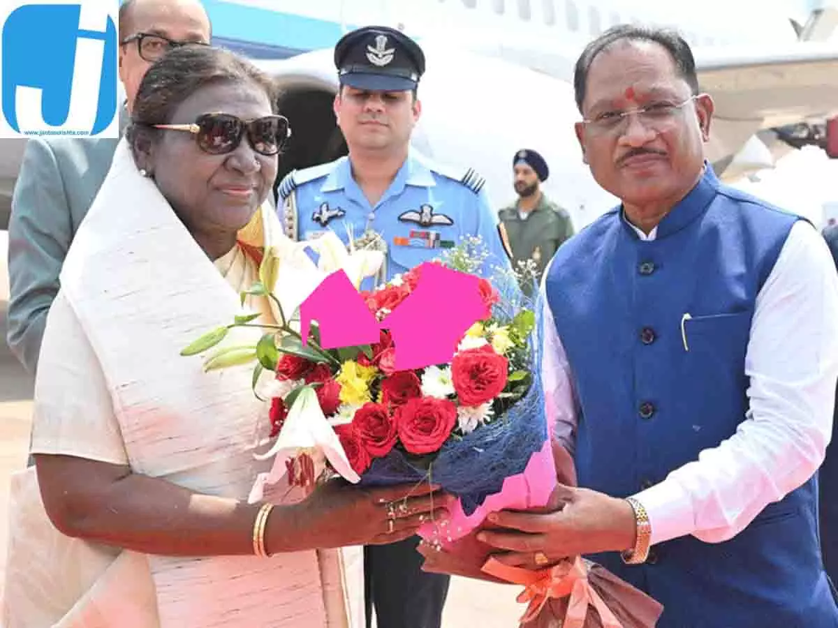 राष्ट्रपति मुर्मू आज जगदलपुर में, मां दंतेश्वरी के करेंगी दर्शन, मुरिया दरबार में होंगी शामिल राष्ट्रपति मुर्मू आज जगदलपुर में, मां दंतेश्वरी के करेंगी दर्शन, मुरिया दरबार में होंगी शामिल