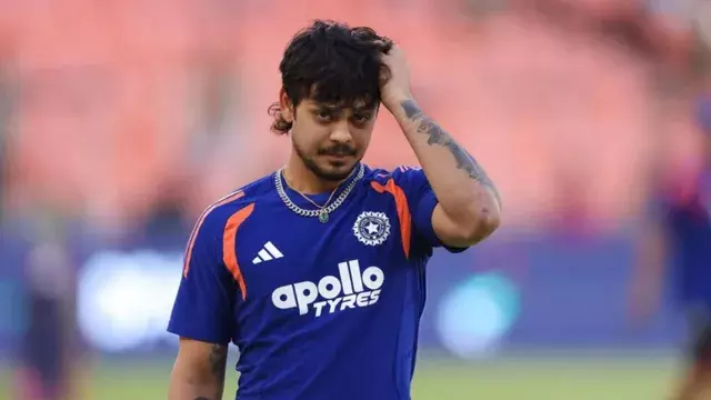 न्यूजीलैंड के खिलाफ बढ़त के बीच झटका, ईशान किशन हुए बाहर न्यूजीलैंड के खिलाफ बढ़त के बीच झटका, ईशान किशन हुए बाहर