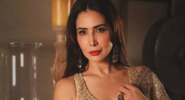 किम शर्मा ने क्यों छोड़ी एक्टिंग? बताई फिल्मों से दूरी की वजह किम शर्मा ने क्यों छोड़ी एक्टिंग? बताई फिल्मों से दूरी की वजह