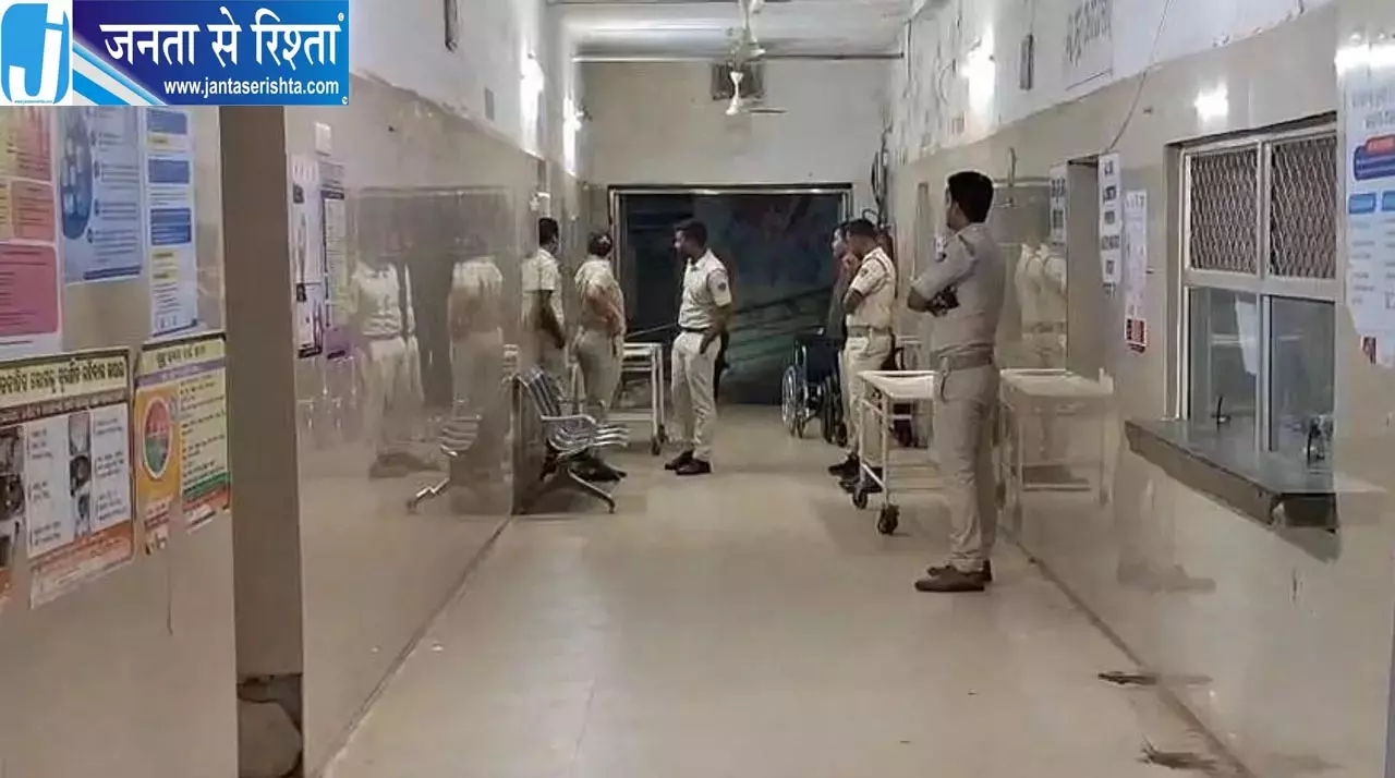 ओडिशा में पुलिस और वांछित बदमाश के बीच मुठभेड़, अर्जुन प्रधान के पैर में लगी गोली ओडिशा में पुलिस और वांछित बदमाश के बीच मुठभेड़, अर्जुन प्रधान के पैर में लगी गोली