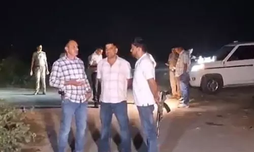 हरियाणा: करनाल में मुठभेड़ में बदमाश गिरफ्तार, पैर में लगी गोली हरियाणा: करनाल में मुठभेड़ में बदमाश गिरफ्तार, पैर में लगी गोली