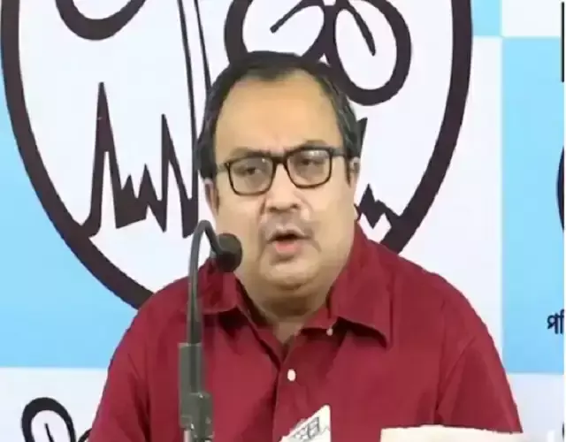 तृणमूल नेता की गिरफ्तारी पर थाने के बाहर भाजपा का विरोध