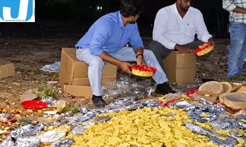 भिलाई में मिठाई फैक्ट्रियों पर छापा, 2500 किलो मिठाई और 1000 लीटर दूध नष्ट