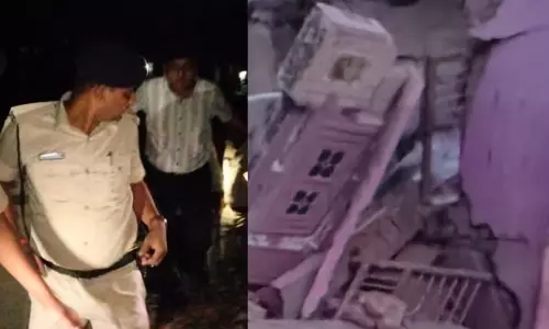 बिहार में पटाखा फैक्ट्री में भीषण विस्फोट, चार घंटे तक धमाकों से दहला गांव बिहार में पटाखा फैक्ट्री में भीषण विस्फोट, चार घंटे तक धमाकों से दहला गांव