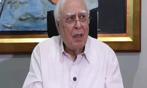 कपिल सिब्बल ने मोहन भागवत के बयान पर उठाए सवाल कपिल सिब्बल ने मोहन भागवत के बयान पर उठाए सवाल
