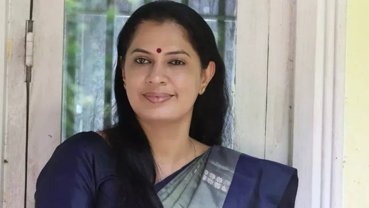 CPM में अंदरूनी कलह: पीपी दिव्या ने केंद्रीय नेतृत्व से की शिकायत CPM में अंदरूनी कलह: पीपी दिव्या ने केंद्रीय नेतृत्व से की शिकायत
