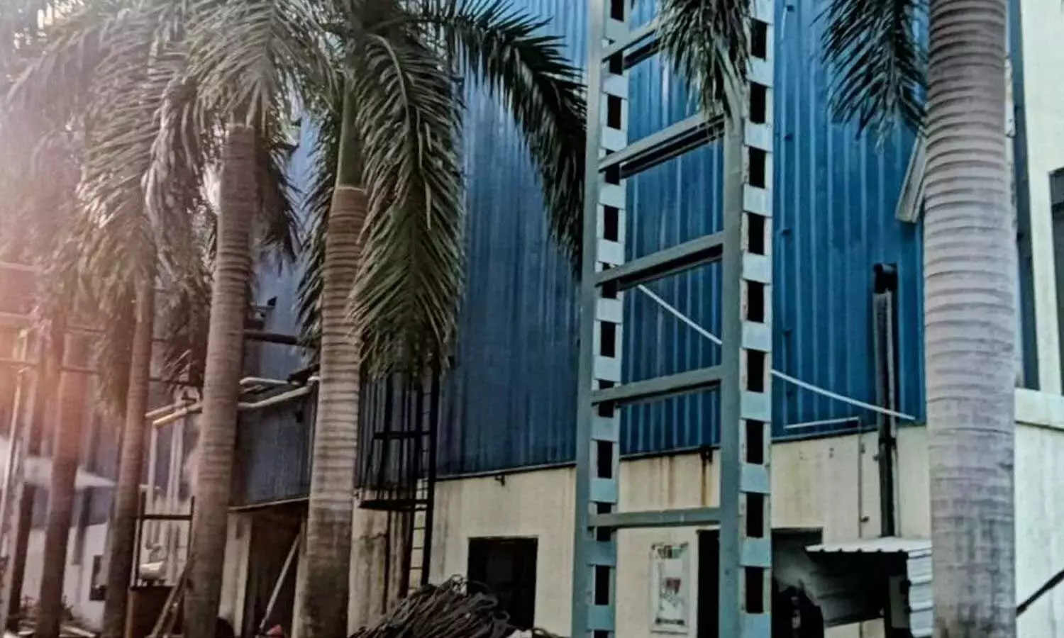 Andhra: फार्मा कंपनी में लगी आग