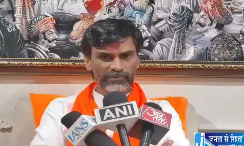 500 करोड़ की कथित डील से गरमाई सियासत जारांगे ने मांगा जवाब 500 करोड़ की कथित डील से गरमाई सियासत जारांगे ने मांगा जवाब