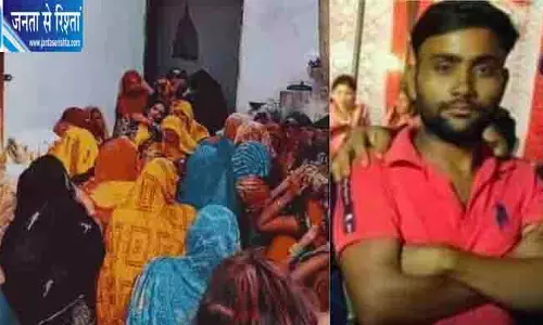 आगरा में BJP नेता के भाई की हत्या, सड़क किनारे मिला शव आगरा में BJP नेता के भाई की हत्या, सड़क किनारे मिला शव