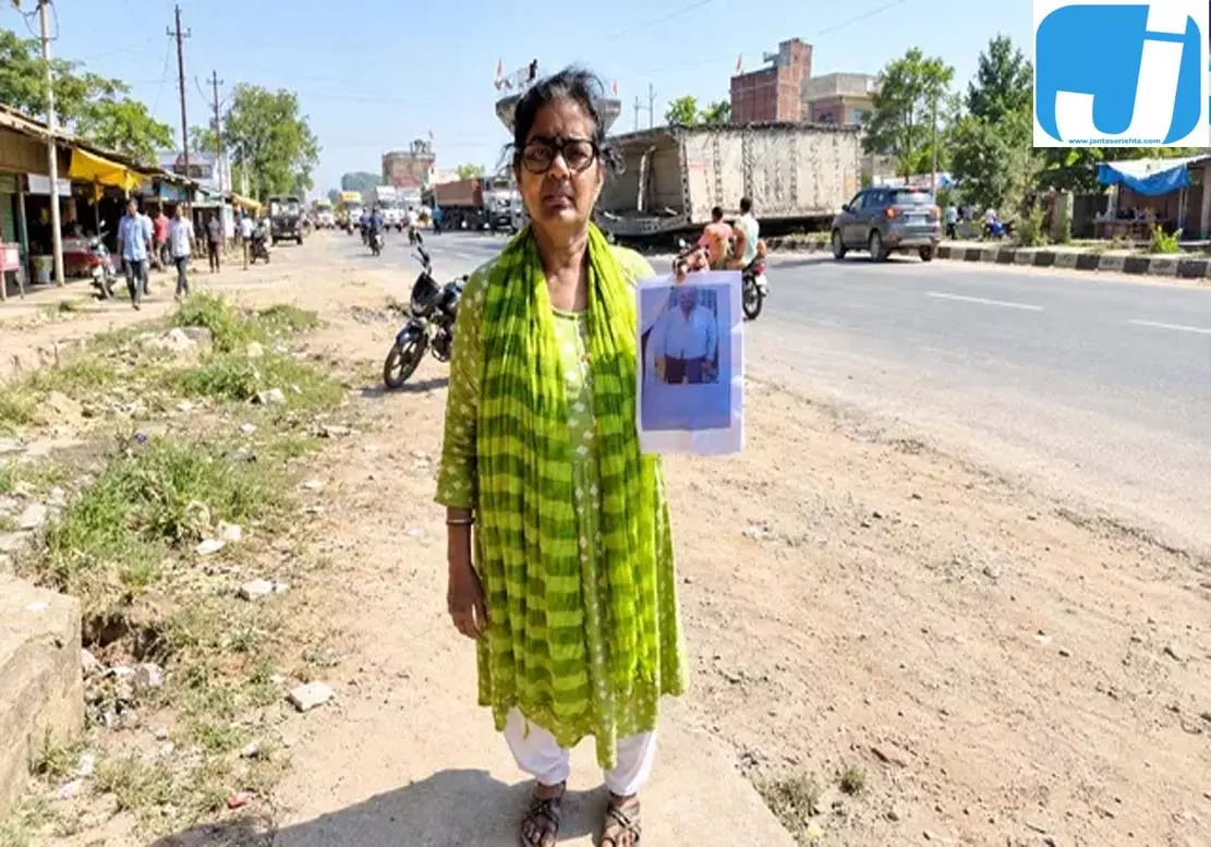 तमिलनाडु से झारखंड पहुंचा भाई, सुराग की तलाश में भटक रही बहन तमिलनाडु से झारखंड पहुंचा भाई, सुराग की तलाश में भटक रही बहन