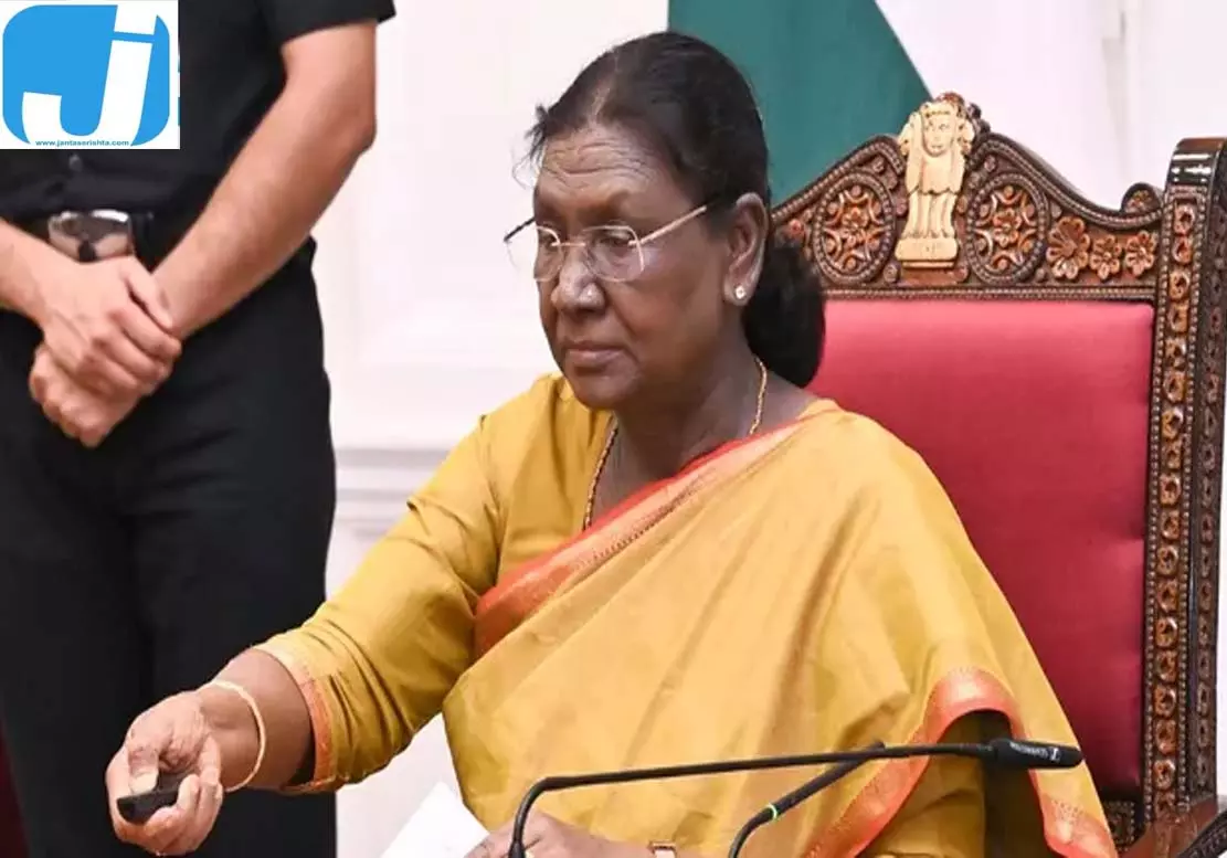 मौसम की चेतावनी के बीच टला राष्ट्रपति मुर्मु का दौरा, तैयारियों में जुटी ओडिशा सरकार मौसम की चेतावनी के बीच टला राष्ट्रपति मुर्मु का दौरा, तैयारियों में जुटी ओडिशा सरकार