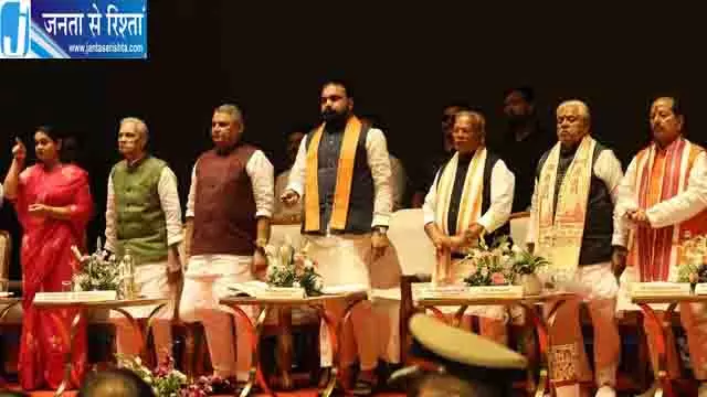 CM का बड़ा ऐलान, गया में मैन्युफैक्चरिंग सिटी से बढ़ेंगे रोजगार के अवसर CM का बड़ा ऐलान, गया में मैन्युफैक्चरिंग सिटी से बढ़ेंगे रोजगार के अवसर