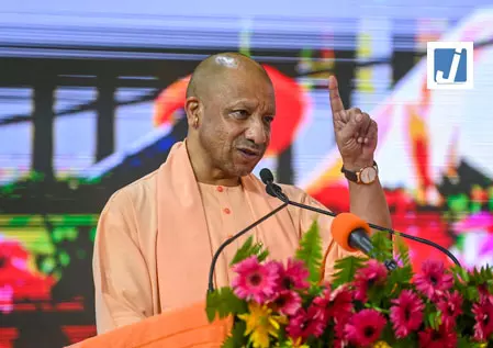 यूपी सरकार में ज्ञान की नई उड़ान यूपी सरकार में ज्ञान की नई उड़ान