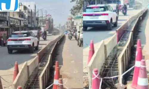 कोरबा में रातोंरात बना सड़क पर डिवाइडर! नगर निगम का बड़ा कदम