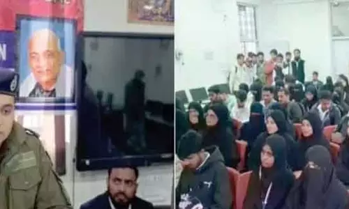 जीडीसी कंगन में पुलिस ने कराई क्विज प्रतियोगिता जीडीसी कंगन में पुलिस ने कराई क्विज प्रतियोगिता