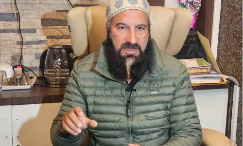 तीर्थयात्रियों की वापसी के लिए मदद की गुहार तीर्थयात्रियों की वापसी के लिए मदद की गुहार