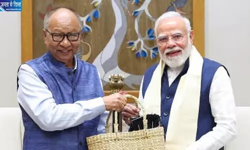 प्रधानमंत्री मोदी के सवाल के बाद मणिपुर सरकार का बड़ा फैसला प्रधानमंत्री मोदी के सवाल के बाद मणिपुर सरकार का बड़ा फैसला