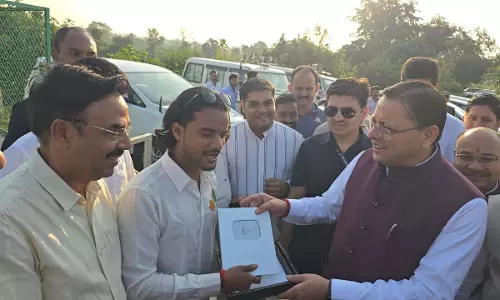 जनसमस्याओं का समयबद्ध समाधान राज्य सरकार की सर्वोच्च प्राथमिकता: मुख्यमंत्री धामी जनसमस्याओं का समयबद्ध समाधान राज्य सरकार की सर्वोच्च प्राथमिकता: मुख्यमंत्री धामी