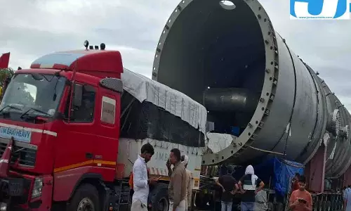 250 पहियों पर 6 महीने चला 200 टन का रिएक्टर, ₹15 करोड़ खर्च कर बेल्जियम से पहुंचा भारत, बनेगा बायोप्लास्टिक 250 पहियों पर 6 महीने चला 200 टन का रिएक्टर, ₹15 करोड़ खर्च कर बेल्जियम से पहुंचा भारत, बनेगा बायोप्लास्टिक