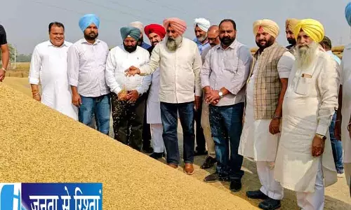 पंजाब की खरीद प्रक्रिया पर सवाल, परगट सिंह ने लगाया घोटाले का आरोप पंजाब की खरीद प्रक्रिया पर सवाल, परगट सिंह ने लगाया घोटाले का आरोप