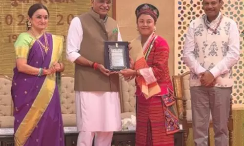 दिलू तमांग को मिला उस्ताद बिस्मिल्लाह खान युवा पुरस्कार दिलू तमांग को मिला उस्ताद बिस्मिल्लाह खान युवा पुरस्कार
