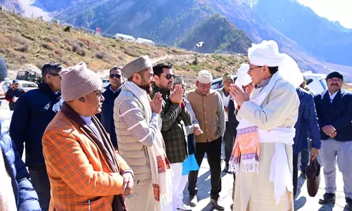 मुख्यमंत्री धामी ने गुंजी में आदि कैलाश परिक्रमा रन-2.0 में किया प्रतिभाग मुख्यमंत्री धामी ने गुंजी में आदि कैलाश परिक्रमा रन-2.0 में किया प्रतिभाग