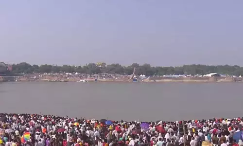 Varanasi Air Show 2026: वाराणसी के नमो घाट पर भव्य एयर शो, पीएम मोदी मौजूद Varanasi Air Show 2026: वाराणसी के नमो घाट पर भव्य एयर शो, पीएम मोदी मौजूद
