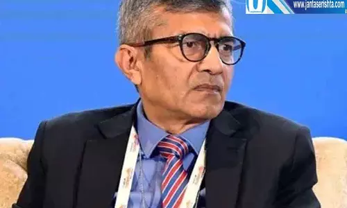 रक्षा सचिव का कार्यकाल एक साल बढ़ा, सरकार का बड़ा फैसला रक्षा सचिव का कार्यकाल एक साल बढ़ा, सरकार का बड़ा फैसला