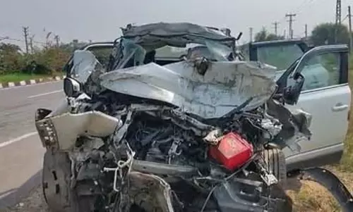 Sonipat: हरियाणा के सोनीपत में दर्दनाक सड़क हादसा, महिला समेत 3 की मौत