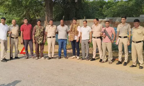 पुलिस की मुठभेड़ में कच्छा-बनियान गिरोह का 1 लाख का इनामी बदमाश गिरफ्तार पुलिस की मुठभेड़ में कच्छा-बनियान गिरोह का 1 लाख का इनामी बदमाश गिरफ्तार