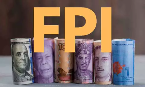 शेयर बाजार में FPI का बड़ा झटका, ₹3.08 लाख करोड़ निकाले