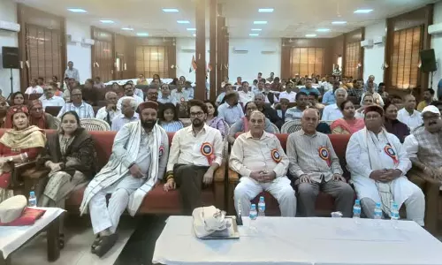 रेल और सड़क कनेक्टिविटी को मिलेगी नई रफ्तार, अनुराग ठाकुर ने बताई योजनाएं रेल और सड़क कनेक्टिविटी को मिलेगी नई रफ्तार, अनुराग ठाकुर ने बताई योजनाएं