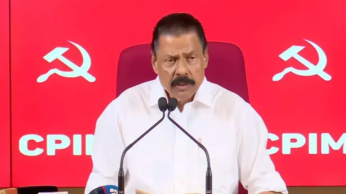 केरल PSC विवाद: मुख्यमंत्री साफ करें अपना रुख केरल PSC विवाद: मुख्यमंत्री साफ करें अपना रुख