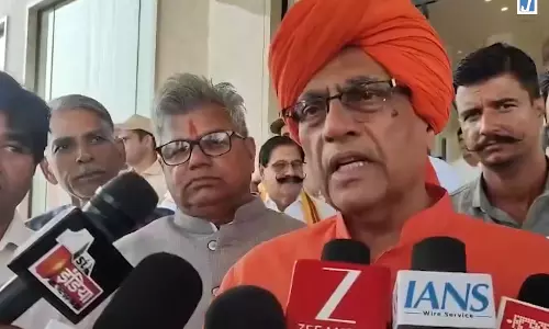 सीकर में पंचायत चुनाव को लेकर BJP नेता सुमेधानंद सरस्वती ने जताया जीत का भरोसा सीकर में पंचायत चुनाव को लेकर BJP नेता सुमेधानंद सरस्वती ने जताया जीत का भरोसा