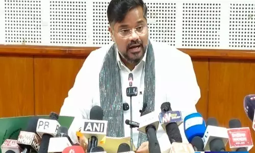 राशन वितरण पर उठे सवाल, मंत्री सुशांत चौधरी ने दिया जवाब