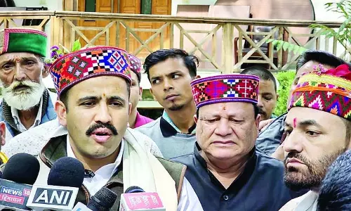 PWD मंत्री ने लिया कीरतपुर-मनाली फोरलेन का जायजा PWD मंत्री ने लिया कीरतपुर-मनाली फोरलेन का जायजा