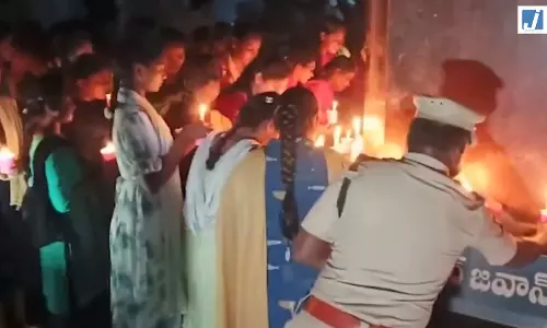 पुलिस स्मृति सप्ताह पर कैंडल मार्च, शहीद जवानों को दी श्रद्धांजलि