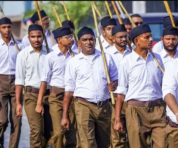मद्रास हाईकोर्ट की इजाजत के बाद तमिलनाडु में आरएसएस निकालेगा रूट मार्च मद्रास हाईकोर्ट की इजाजत के बाद तमिलनाडु में आरएसएस निकालेगा रूट मार्च