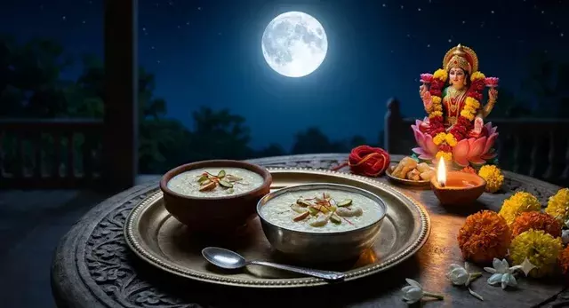 शरद पूर्णिमा पर चांदनी में क्यों रखते हैं खीर? जानिए परंपरा और पूजा विधि शरद पूर्णिमा पर चांदनी में क्यों रखते हैं खीर? जानिए परंपरा और पूजा विधि