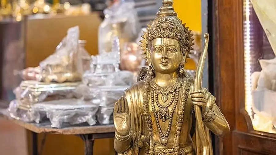 हैदराबाद में भगवान राम की मूर्ति हटाने पर विवाद, भाजपा और विहिप नाराज हैदराबाद में भगवान राम की मूर्ति हटाने पर विवाद, भाजपा और विहिप नाराज