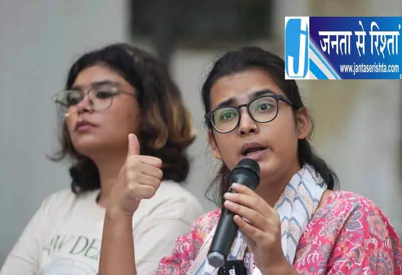 नेहा ने शांति बांड पर हस्ताक्षर करने से किया इनकार नेहा ने शांति बांड पर हस्ताक्षर करने से किया इनकार