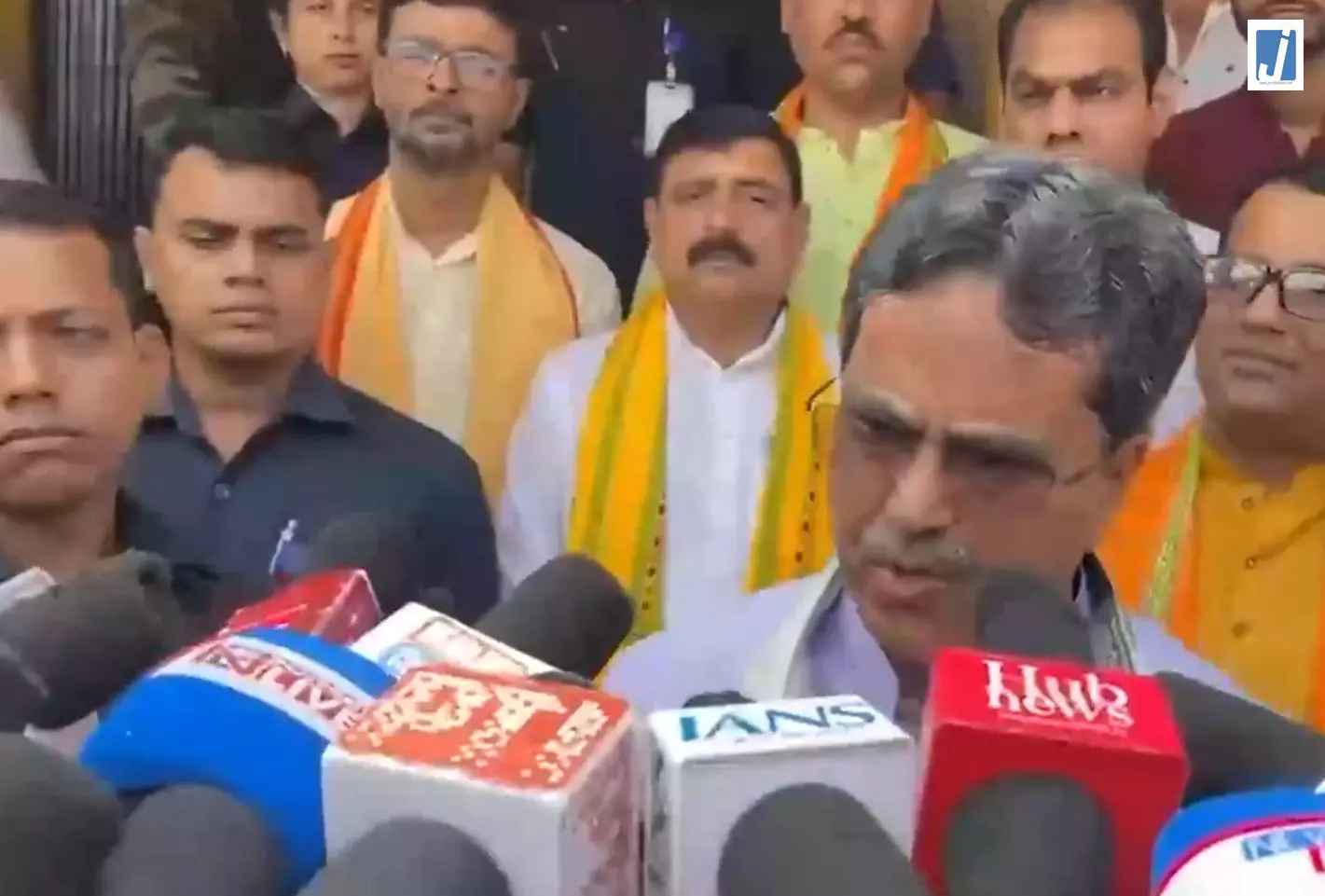 त्रिपुरा CM माणिक साहा का INDIA गठबंधन पर हमला, बोले- कोई सिद्धांत नहीं त्रिपुरा CM माणिक साहा का INDIA गठबंधन पर हमला, बोले- कोई सिद्धांत नहीं