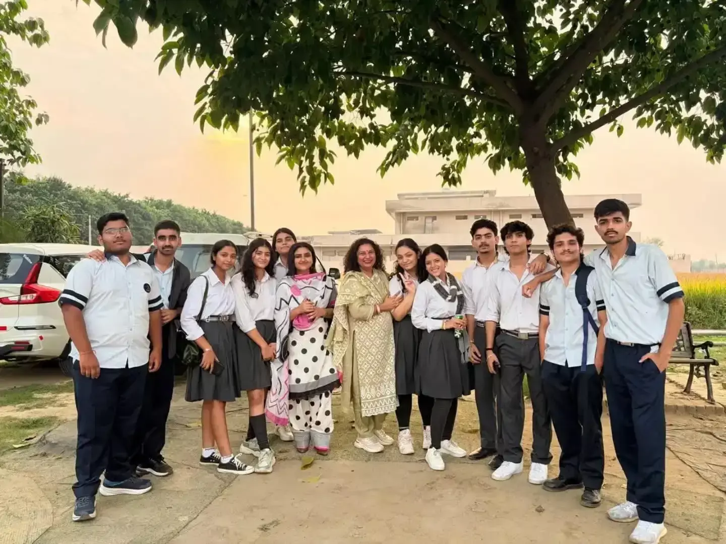 टाइनी स्कॉलर्स स्कूल के बच्चों ने पिकनिक पर बिताए यादगार पल टाइनी स्कॉलर्स स्कूल के बच्चों ने पिकनिक पर बिताए यादगार पल