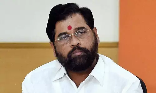 शिवसेना नेता की हत्या पर घमासान, भाई ने शिंदे से की बड़ी मांग शिवसेना नेता की हत्या पर घमासान, भाई ने शिंदे से की बड़ी मांग